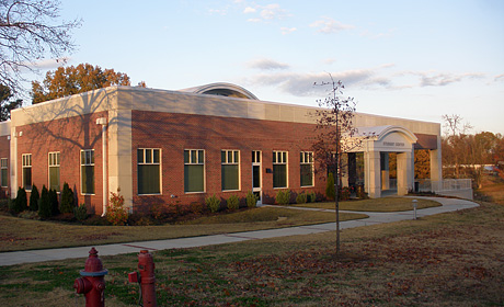 Dyersburg State Community College Student Center - Dyersburg, TN